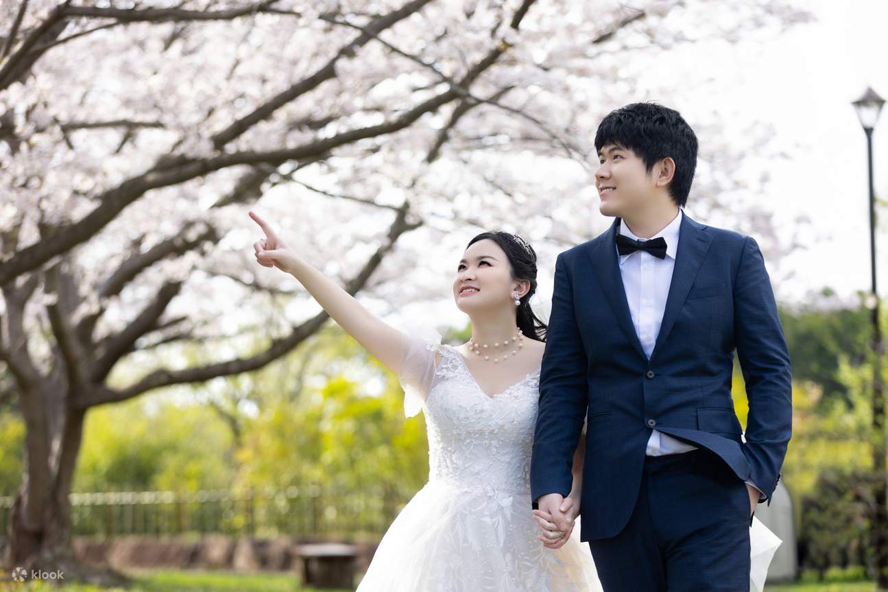 Tokyo: Tur Foto Pernikahan dengan 3 Lokasi & Penataan Profesional